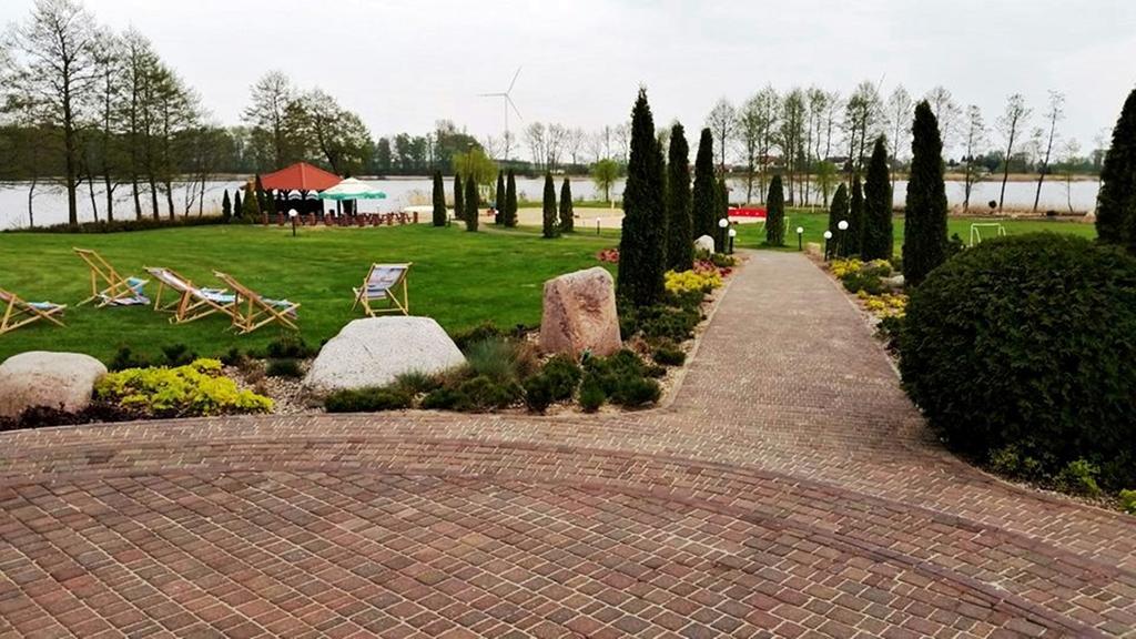 Hotel Sypniewo Margonin Exterior foto